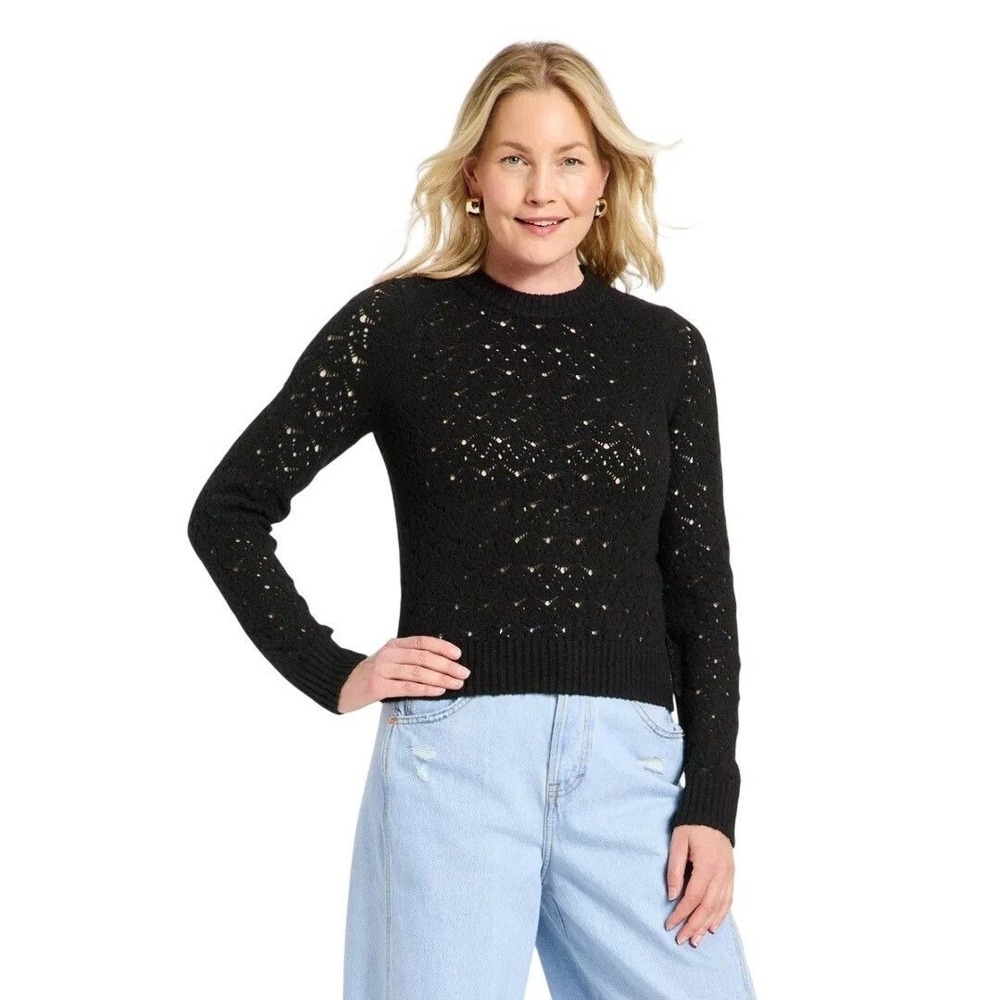 Universal Thread Women's Black Pointelle Knit Crewneck Sweater Size Medium